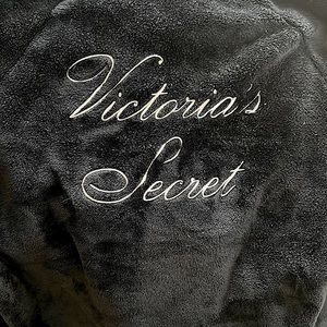 Black furry victorious secrets robe M/L/G